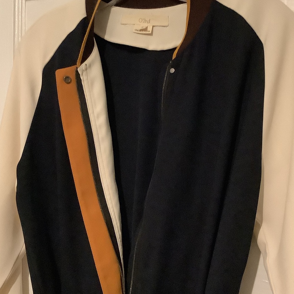 O'2nd Brown and Cream Garment - Picture 6 of 13